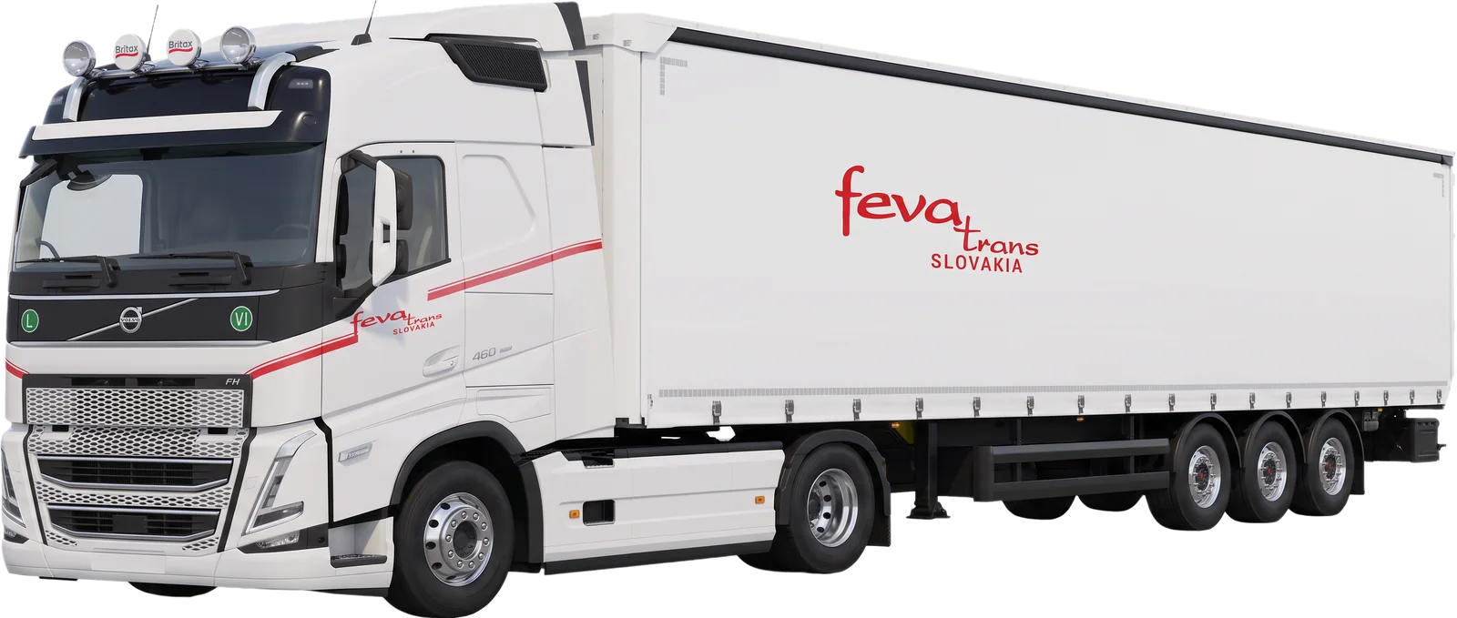 Biely ťahač Volvo s plachtovým návesom vo farbách Fevatrans